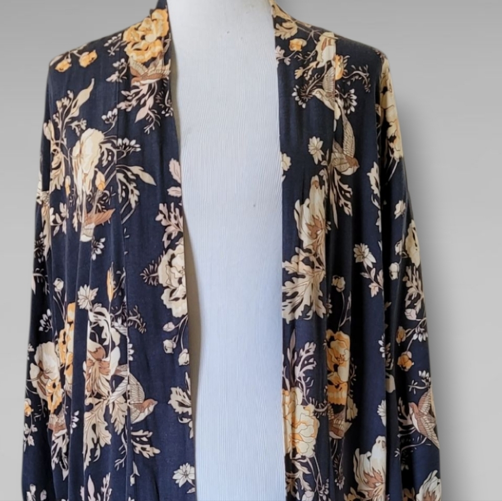 Spell & The Gypsy x Free People Jane Maxi Robe Kimono OS Bird Print Floral - Picture 12 of 12